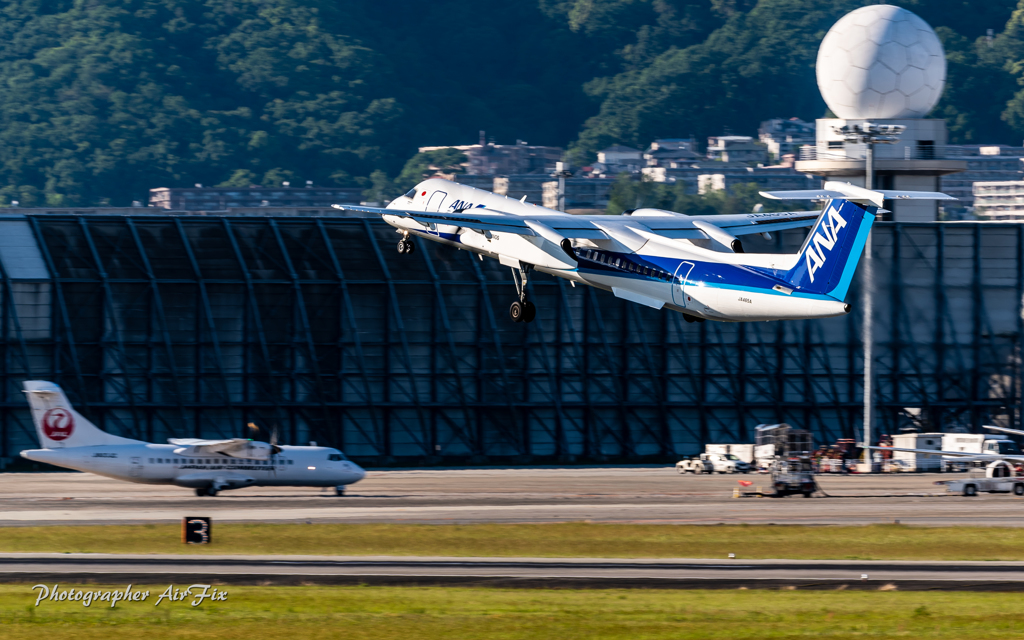 JA465A Takeoff