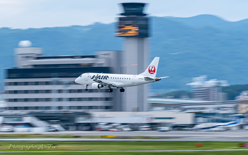 J-AIR JA213J Panning