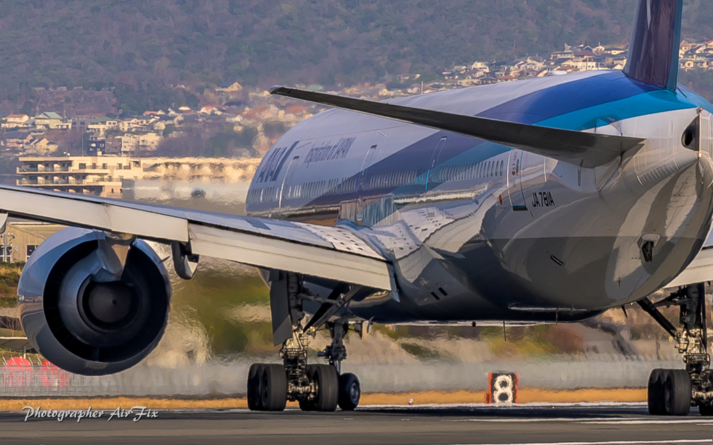 Senrigawa in ANA JA781A メラメラ