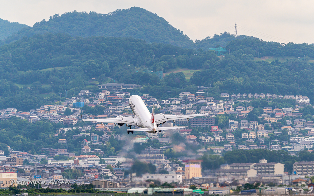 #J-AIR JA244J#