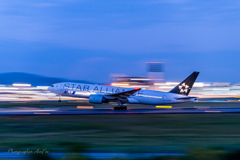 ANA STAR ALLIANCE JA711A Take-off