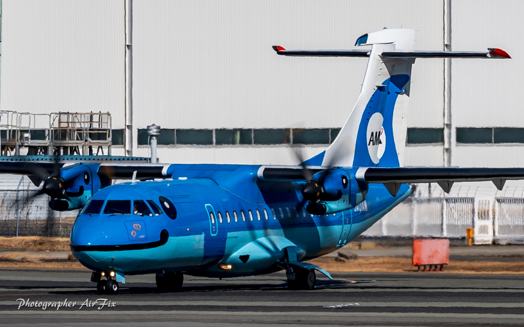 ATR ATR-42-600 JA01AM 2