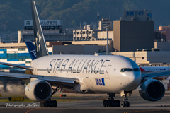 ANA JA712A Taxi