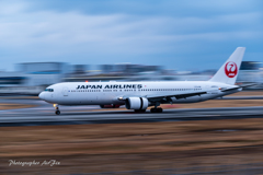 arrival JAL JA601J