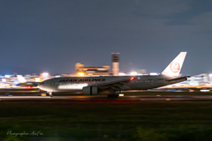 Approach landing JAL JA007D