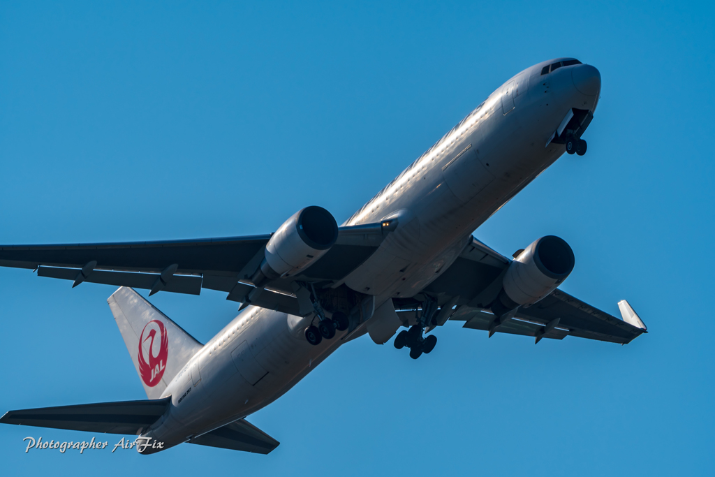JAL Boeing 767-346-ER JA616J