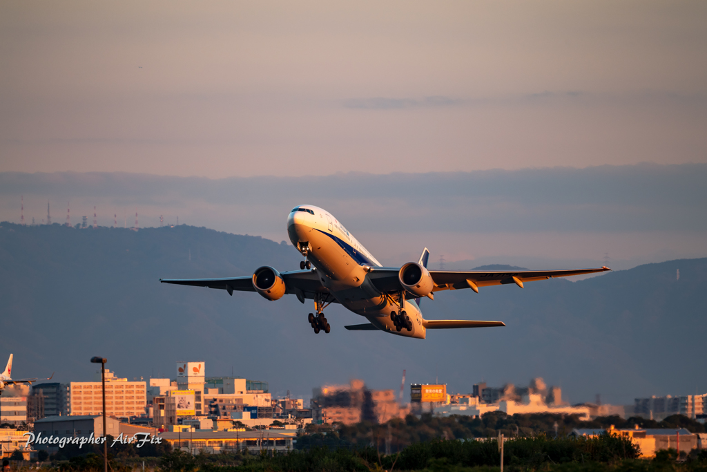 JA715A Take-off