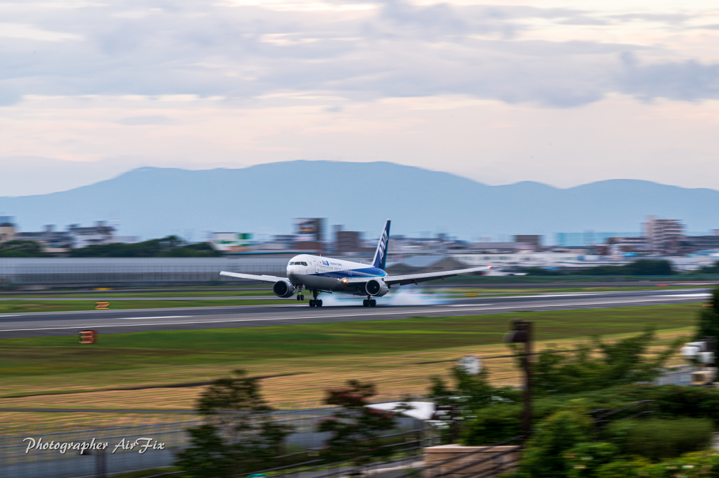 panning shot of a JA8971