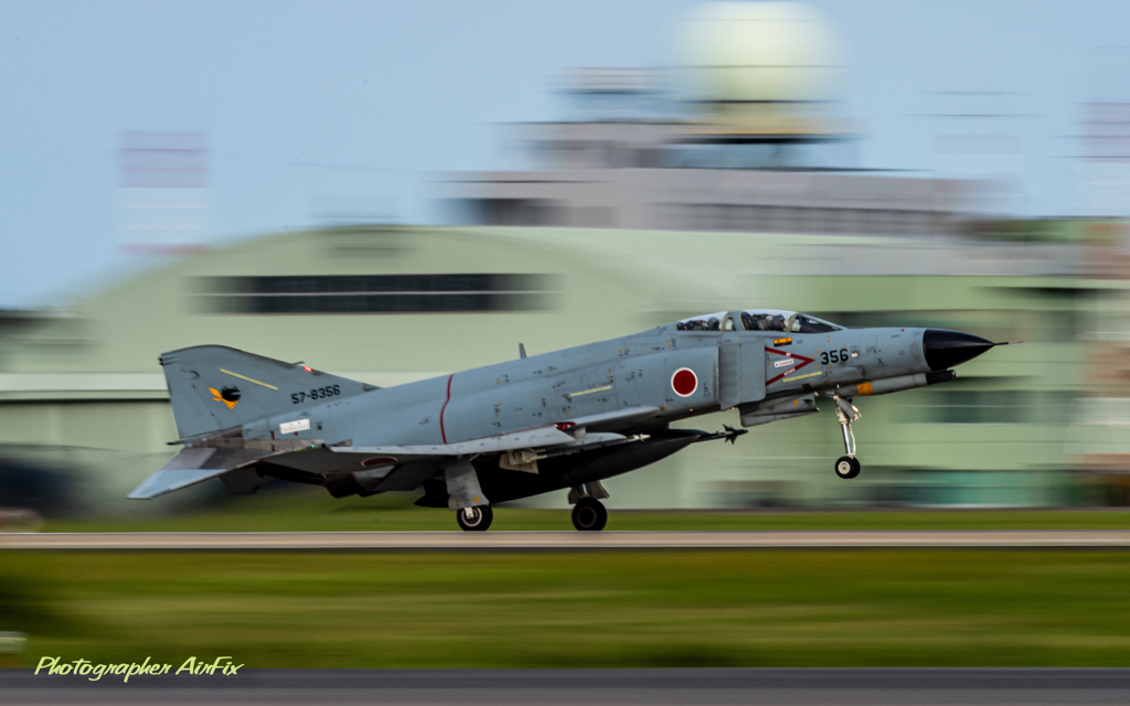 Warehouse jet fighter 23