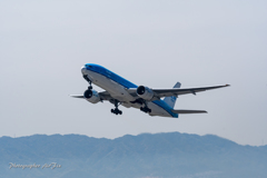 KLM ASIA Boeing 777-206-ER PH-BQM