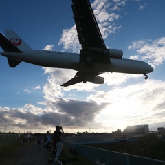 EF9A2598-5D20-448B-B208-37F11B3865F9
