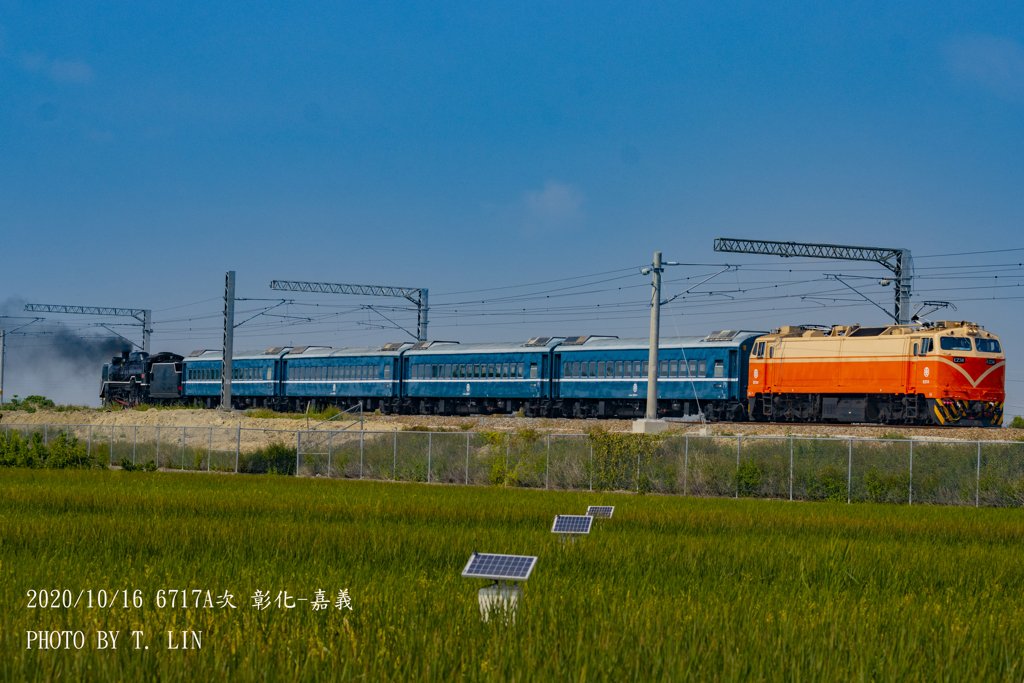 SL DT668号機の回送　その2