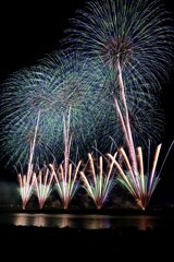 2019 長岡大花火大会～ベスビアス超大型スターマイン③