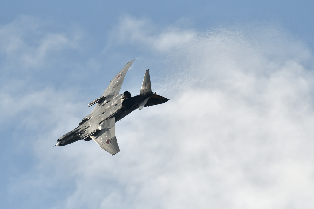 F-4メラメラ