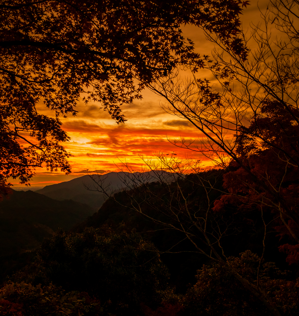 鳳来寺山パークウェイからの夕陽⑦