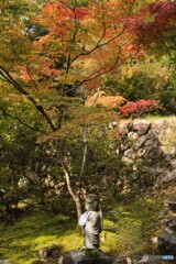 お地蔵様と紅葉