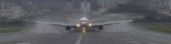 雨の伊丹空港4