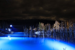 青い池ライトアップ