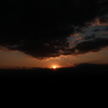 雲に消える太陽