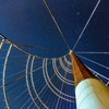 塔の先の星空