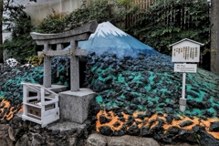 京濱伏見稲荷神社(川崎市中原区新丸子東) 摂社富士浅間神社