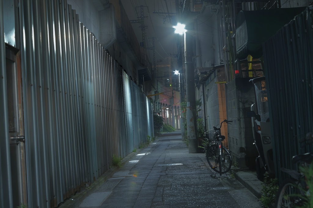 真夜中 黄金町