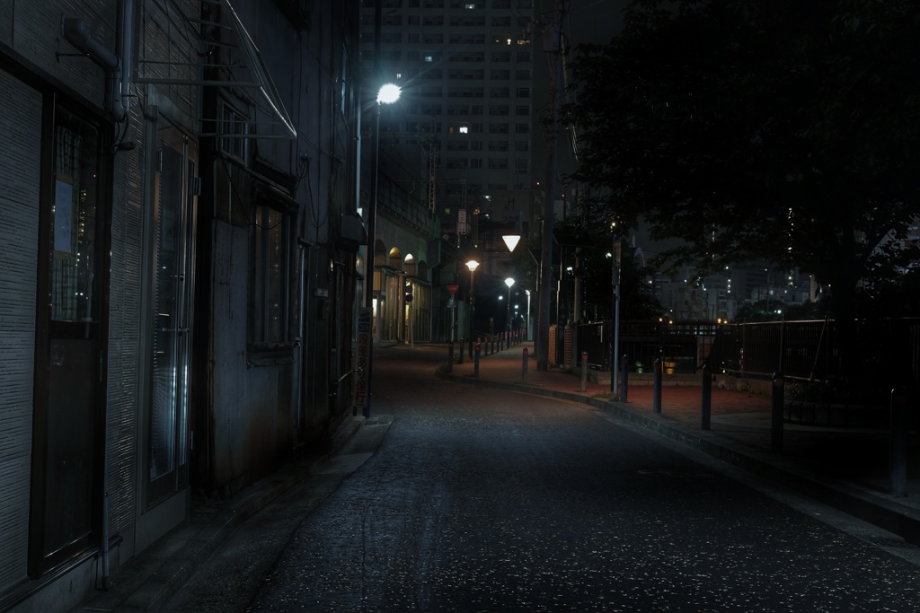 真夜中 黄金町