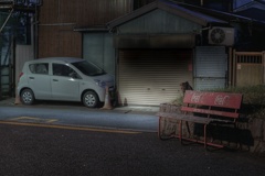夜のベンチ