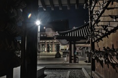 夜の川崎大師