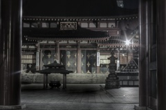 夜の川崎大師
