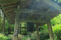 E33A0970報恩の鐘