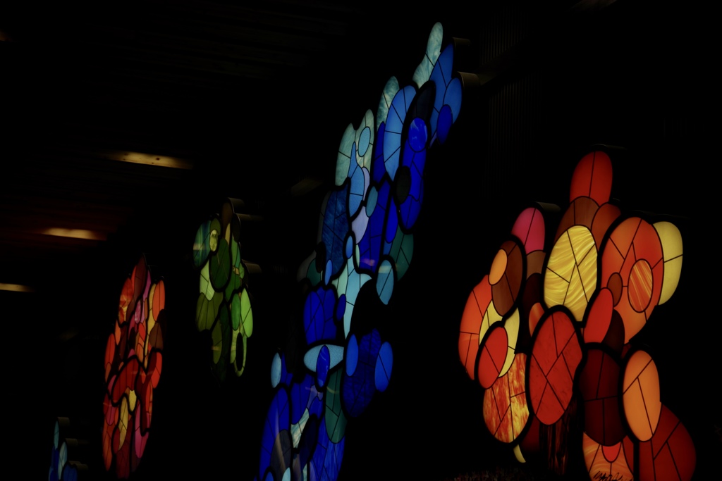 新函館北斗駅ガラスアート