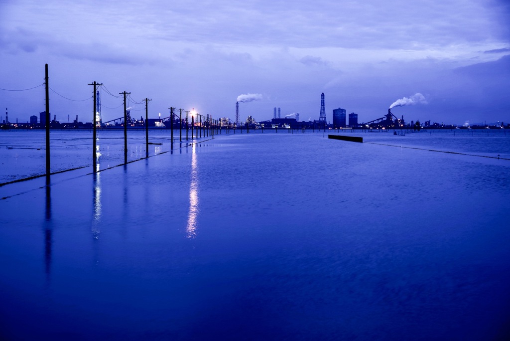 江川海岸越しの工場夜景