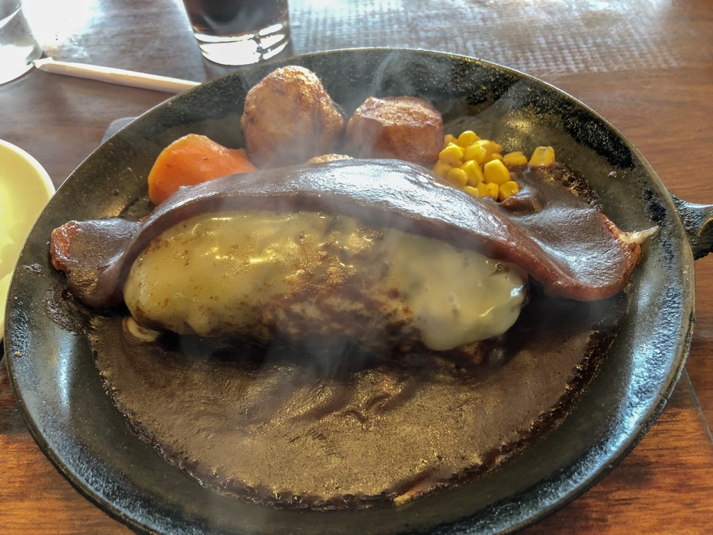 ケルンのハンバーグ