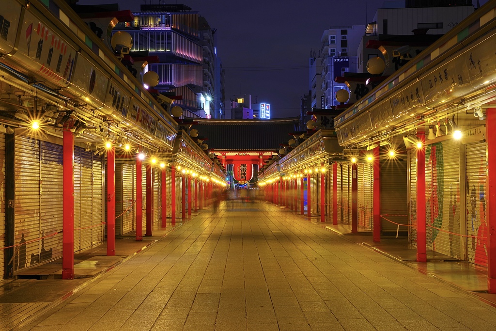 仲見世商店街