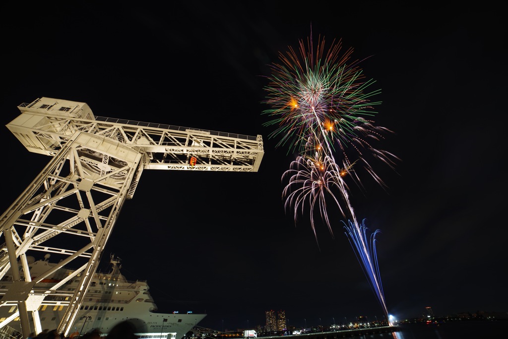 横浜スパークリングナイト〜横浜ハンマーヘッド