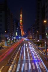 東京タワーと光跡