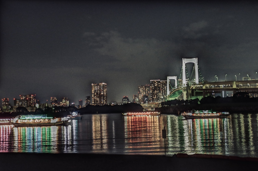 シャンパンリバー