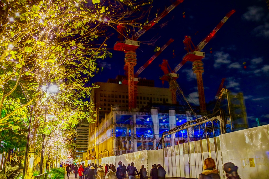 工事中イルミネーション