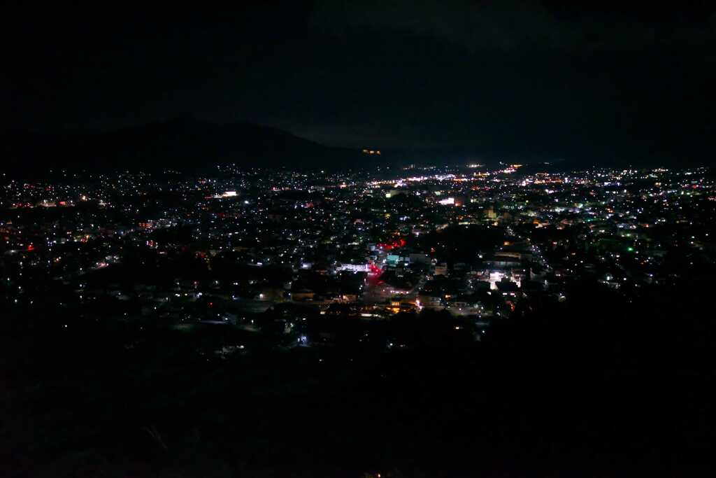 忠霊塔展望台からの夜景