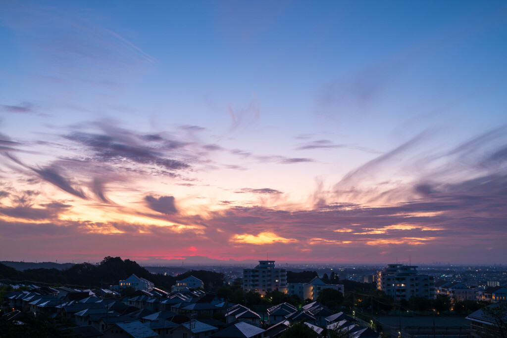 筑波山頂に出ずる