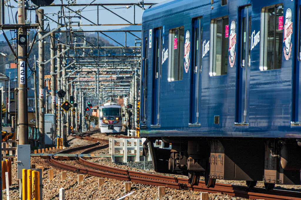 RED ARROW＆L-train