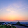 皐月 白詰草と見る夜明け