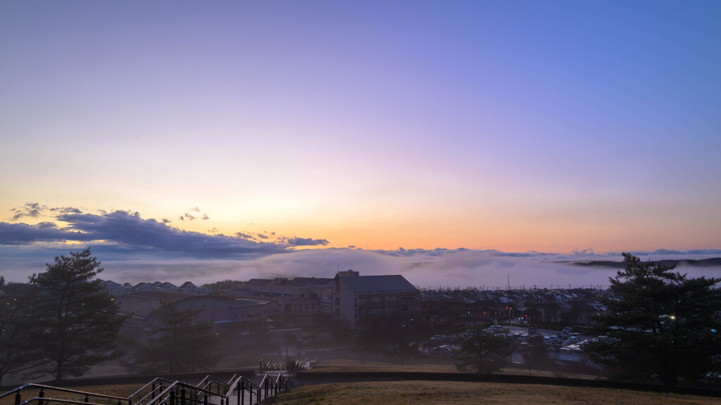 胸騒ぎに誘われて・・・そこに広がる光景は！
