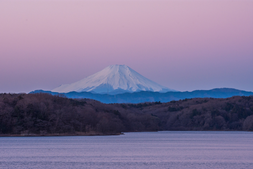 背景にビーナスベルトと地球影を添えてⅡ