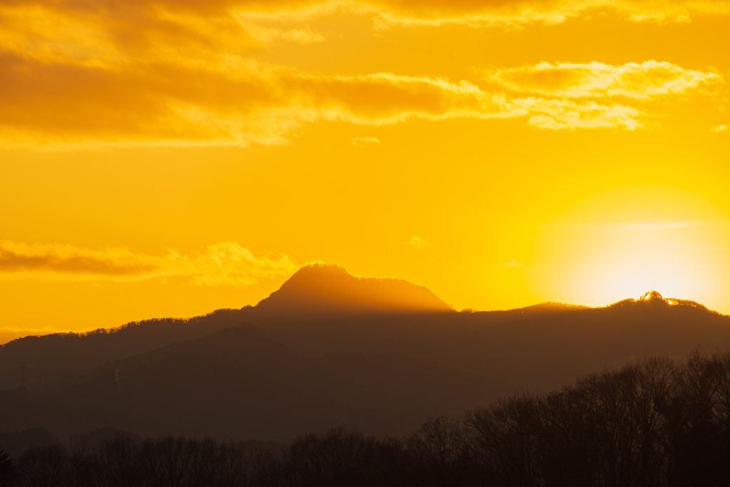 この時 大岳山の稜線を歩いていた人がいたとしたら どんな夕景を観ていたのだろう