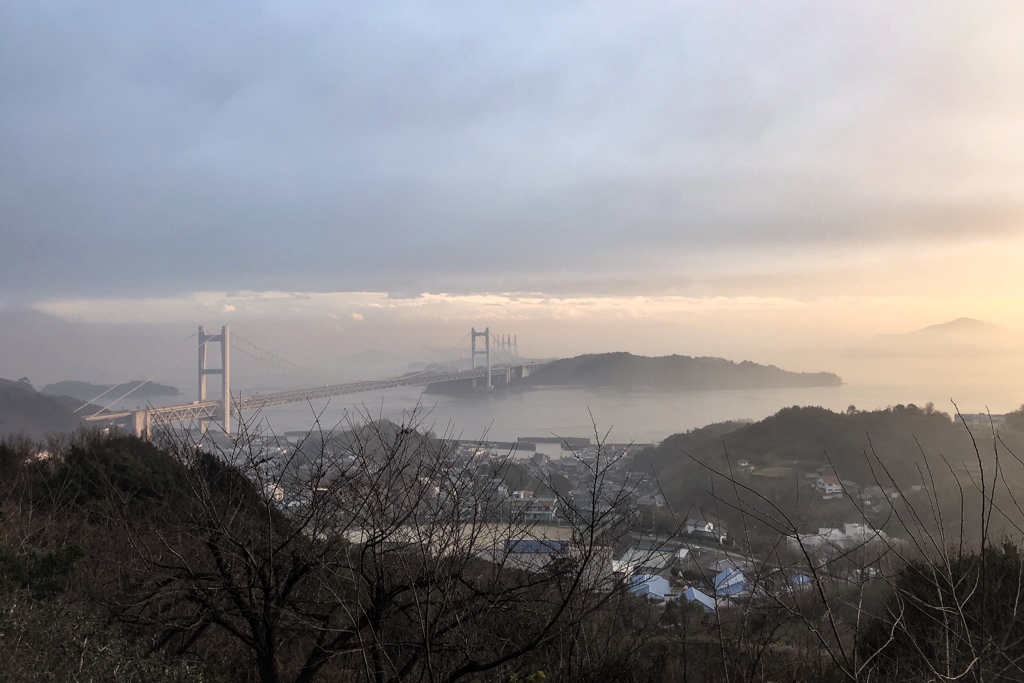 霧の瀬戸内