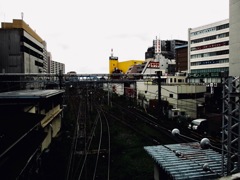 どこの駅からでしょう　ユザワヤがヒント