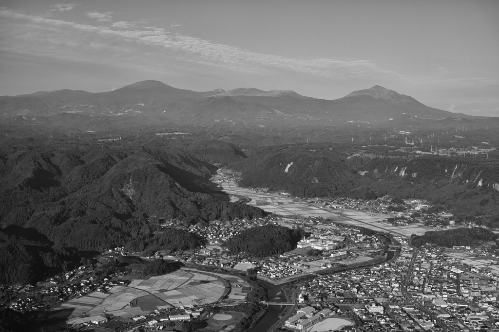 霧島連山bw