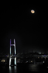 月と橋